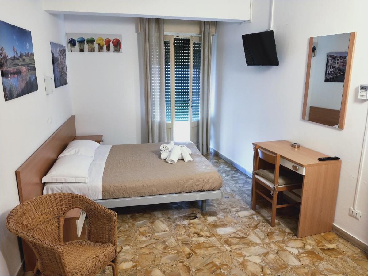 Hotel Diana Gardone Riviera Εξωτερικό φωτογραφία