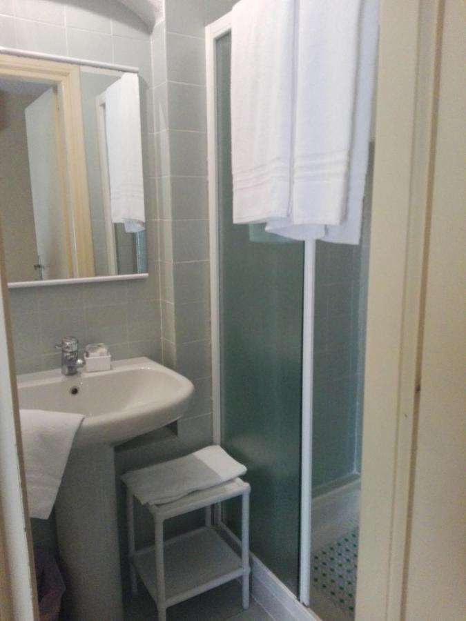 Hotel Diana Gardone Riviera Εξωτερικό φωτογραφία